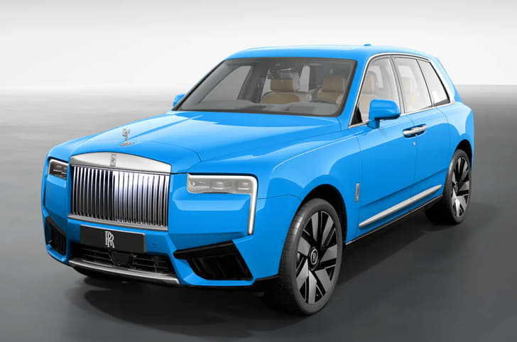 Rolls Royce Cullinan exterior front right in Galileo Blue colour